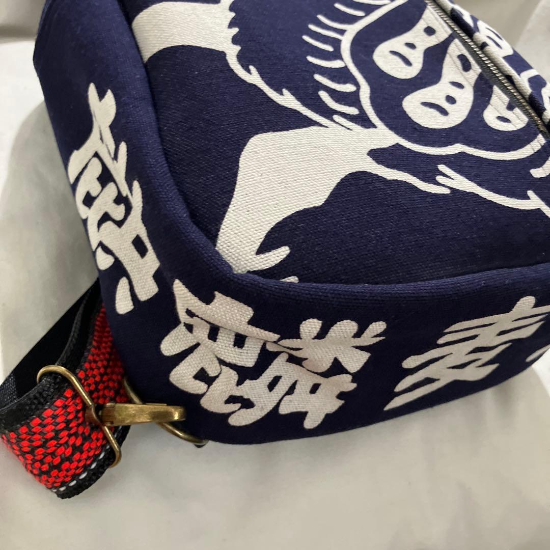 前掛け　ボディ　バッグ　中サイズ