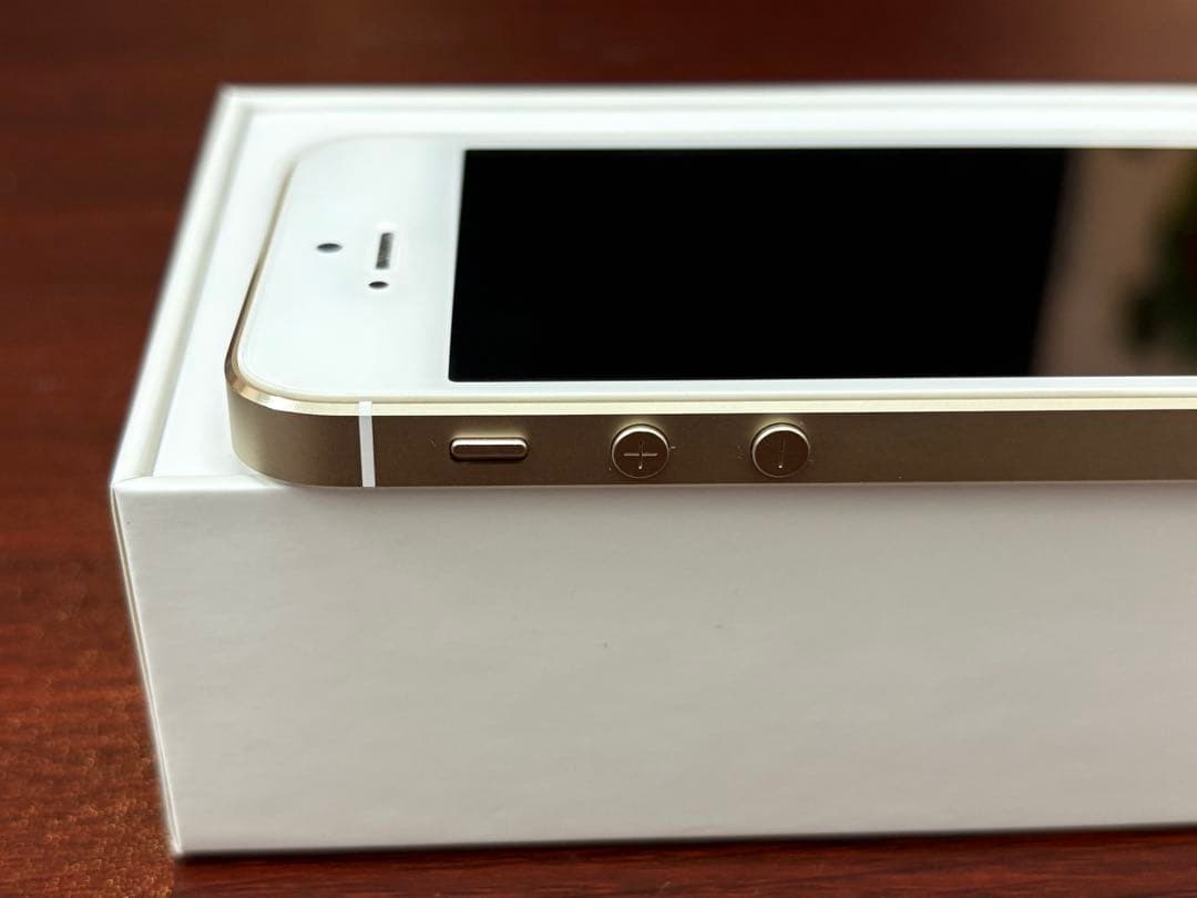 iPhone 5s 64GB ゴールド ME340J/A SoftBank 箱付