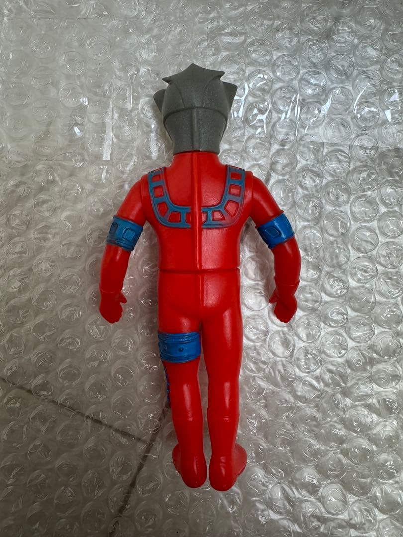 タカトク アストラ ソフビ （ウルトラマンレオ )
