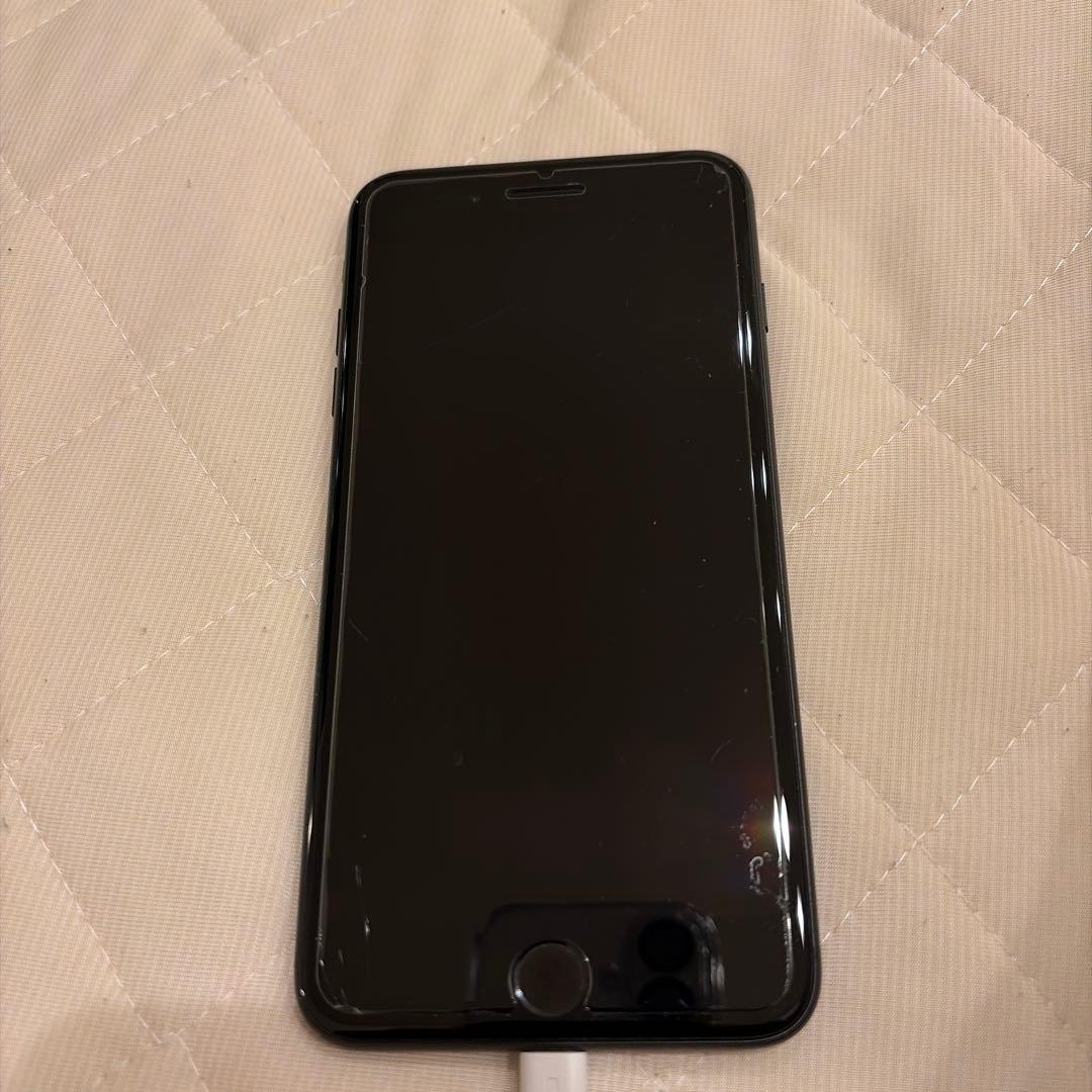 Apple iPhone 7 Plus 128GB バッテリー残量82%