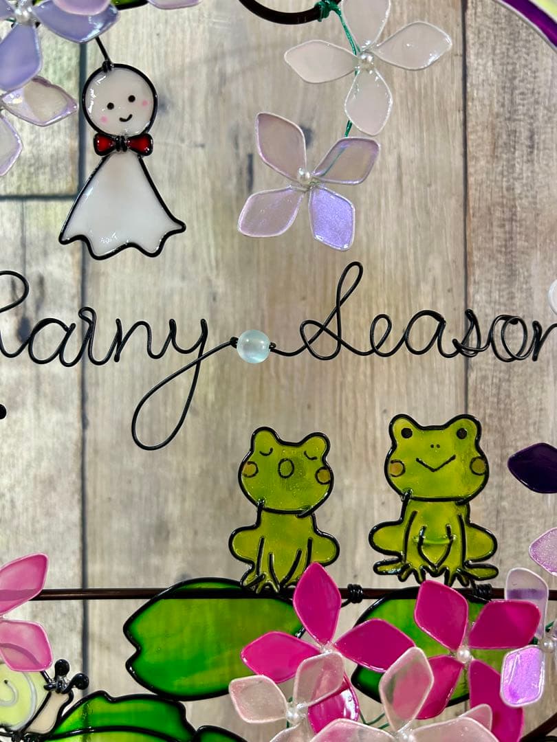 ぷうあ「紫陽花りリース~虹」「森のひと時~紅葉の中で」