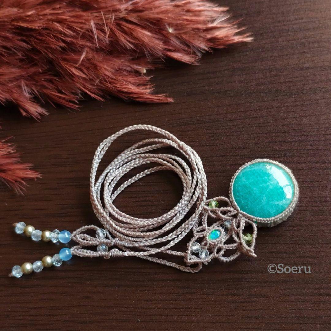 【ラウンド】アマゾナイト×オパールのマクラメネックレス　ペンダント　天然石