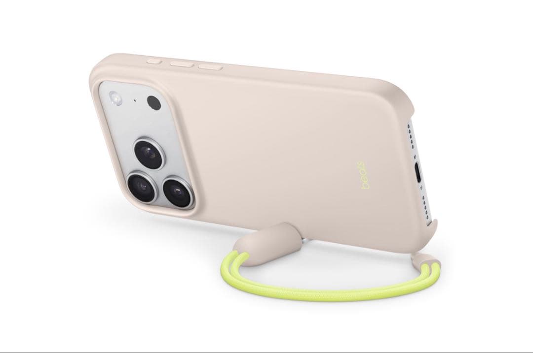 Beats iPhone17Proケース ベージュ　ストラップ付き