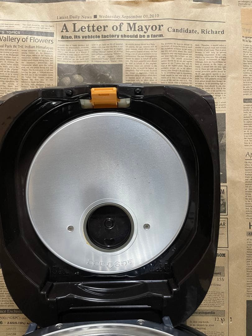 【値下げ中】象印 5.5合炊き 圧力IH炊飯器 2021年式