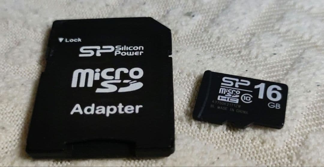 完動品 Nikon COOLPIX s7000 20倍光学ズーム