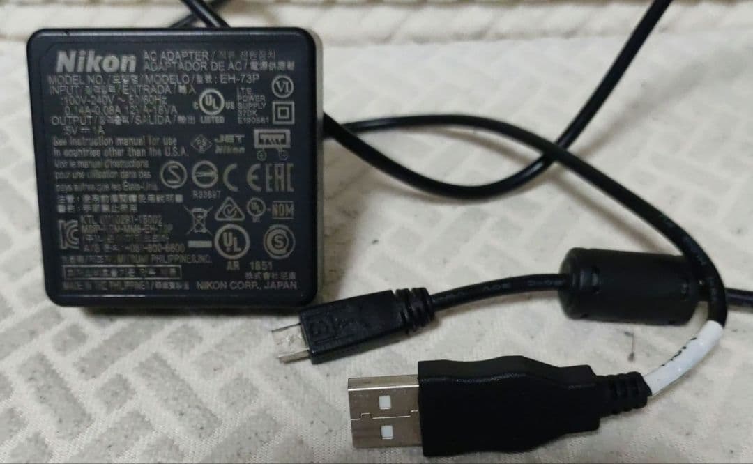 完動品 Nikon COOLPIX s7000 20倍光学ズーム