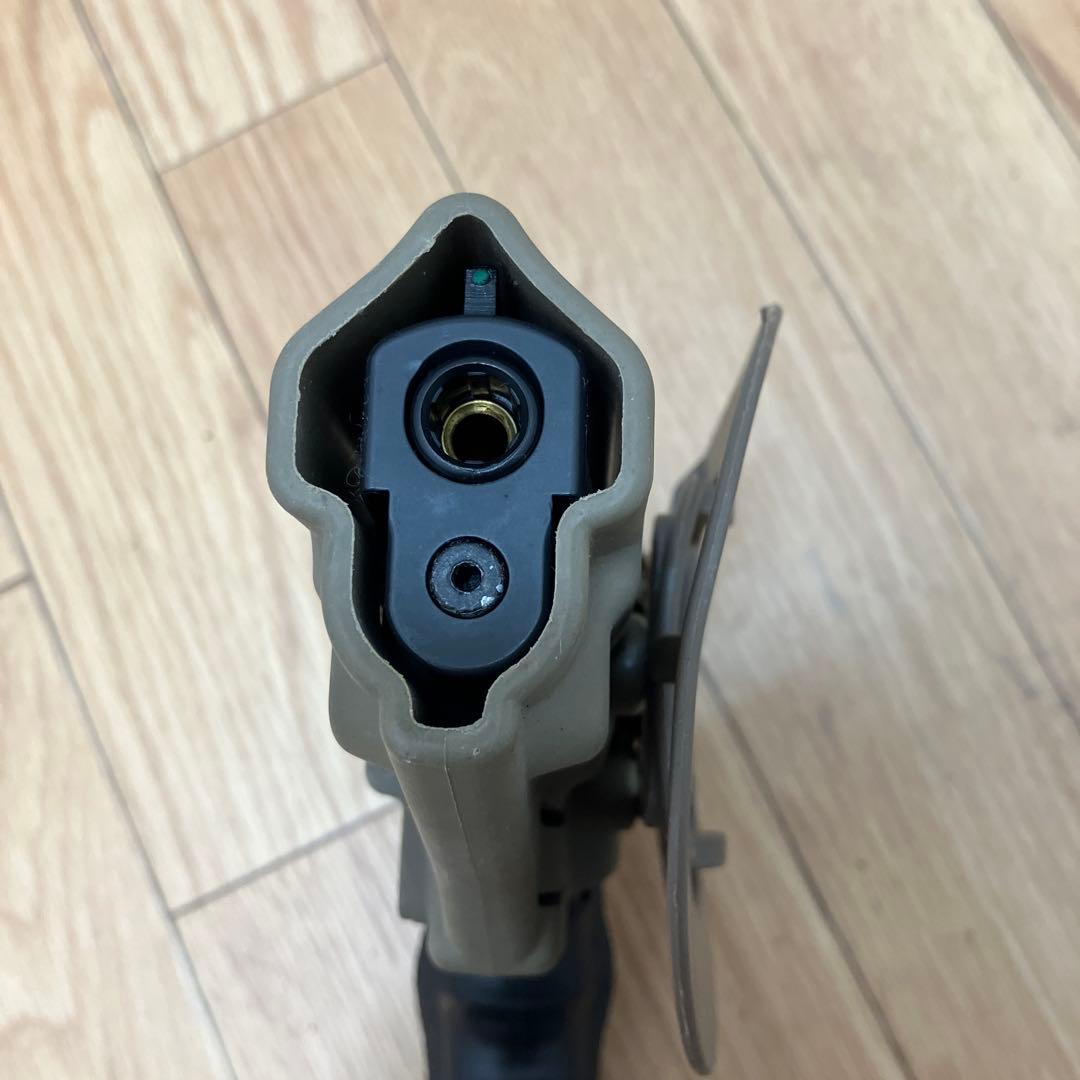 SIG SAUER P226 ガスガン 9mm Para ホルスター付　空気銃