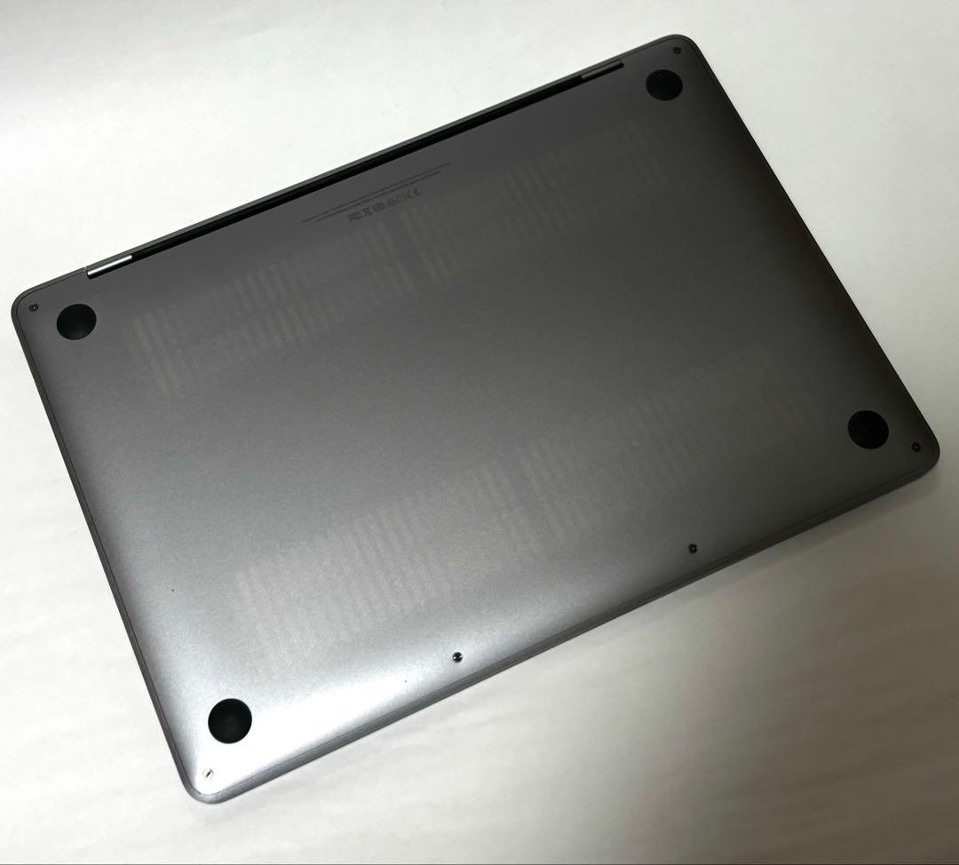 macbook pro 2016ストレージ512GB