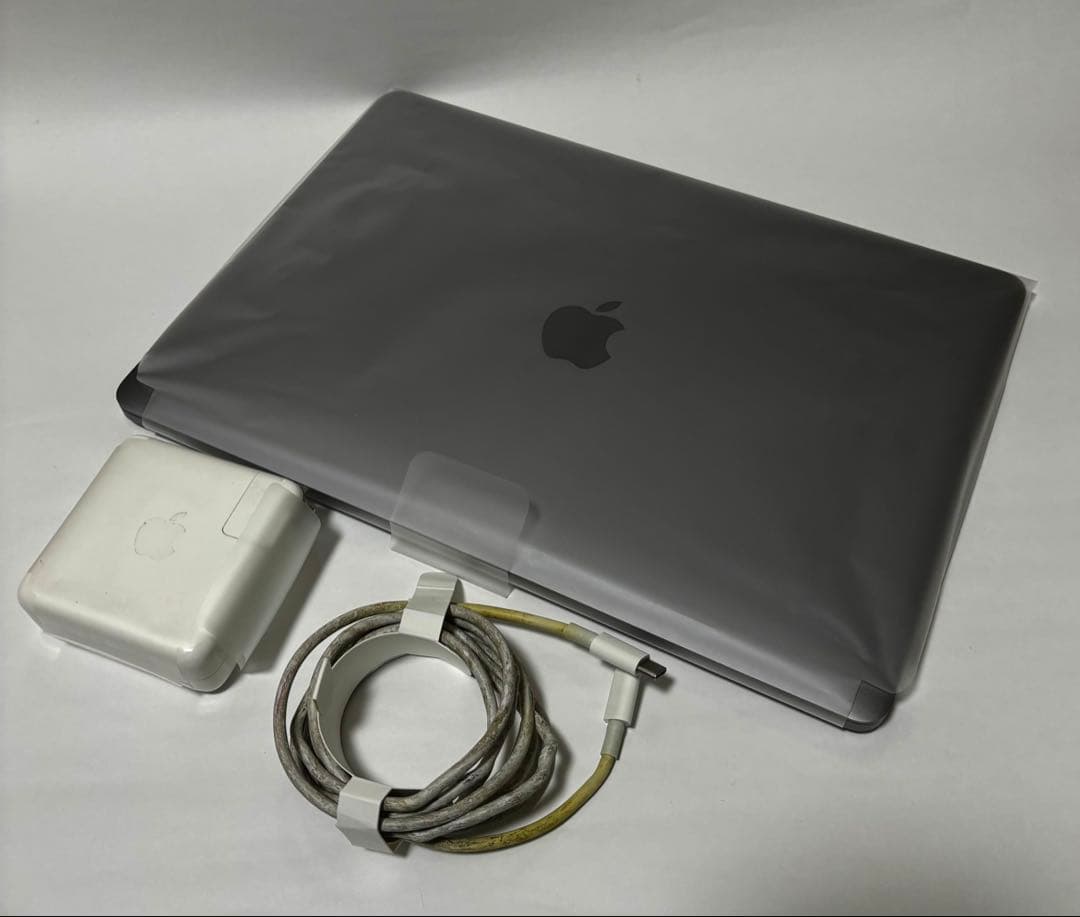 macbook pro 2016ストレージ512GB