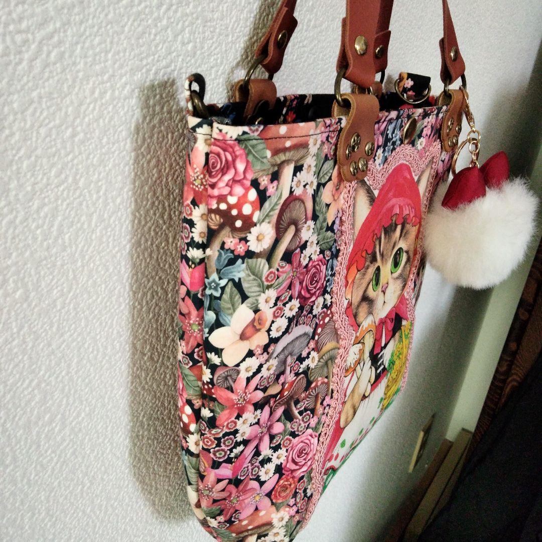 コヤンイサムチョン☆赤い頭巾のサンダーちゃん☆リバティ☆肉球大きめぷっくりバッグ