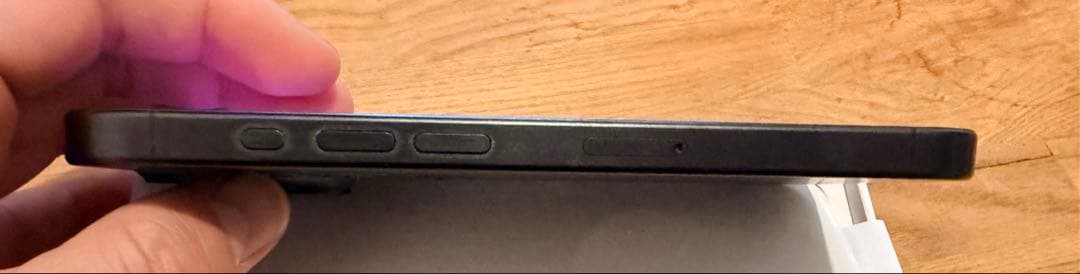 【背面割れ】iPhone15Pro 128GB ブラックチタニウム SIMフリー