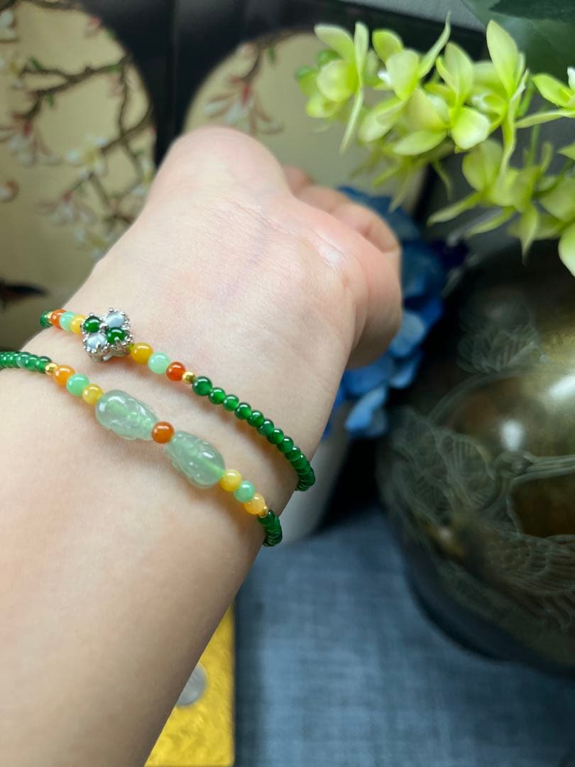 新入荷❣️貴重‼️18kビーズ入り、ロウカン質氷種満陽緑ビーズ&【幸運】四葉草ブレス