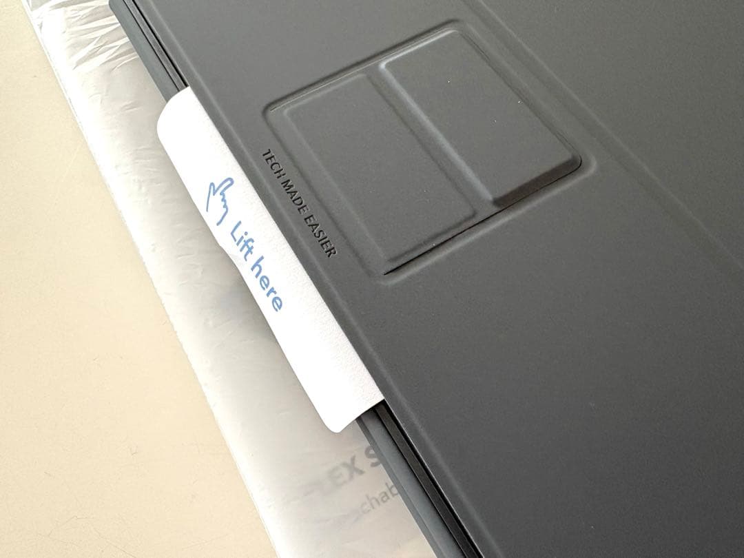 新品未使用　ESR FLEX SERIES キーボードケース　ダークグレー