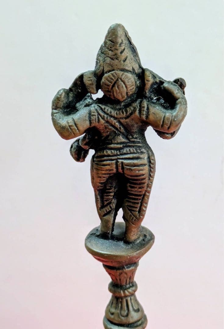 チベット仏教シヴァ神像とガネーシャ神のガンター（ベル・法具)２点まとめて