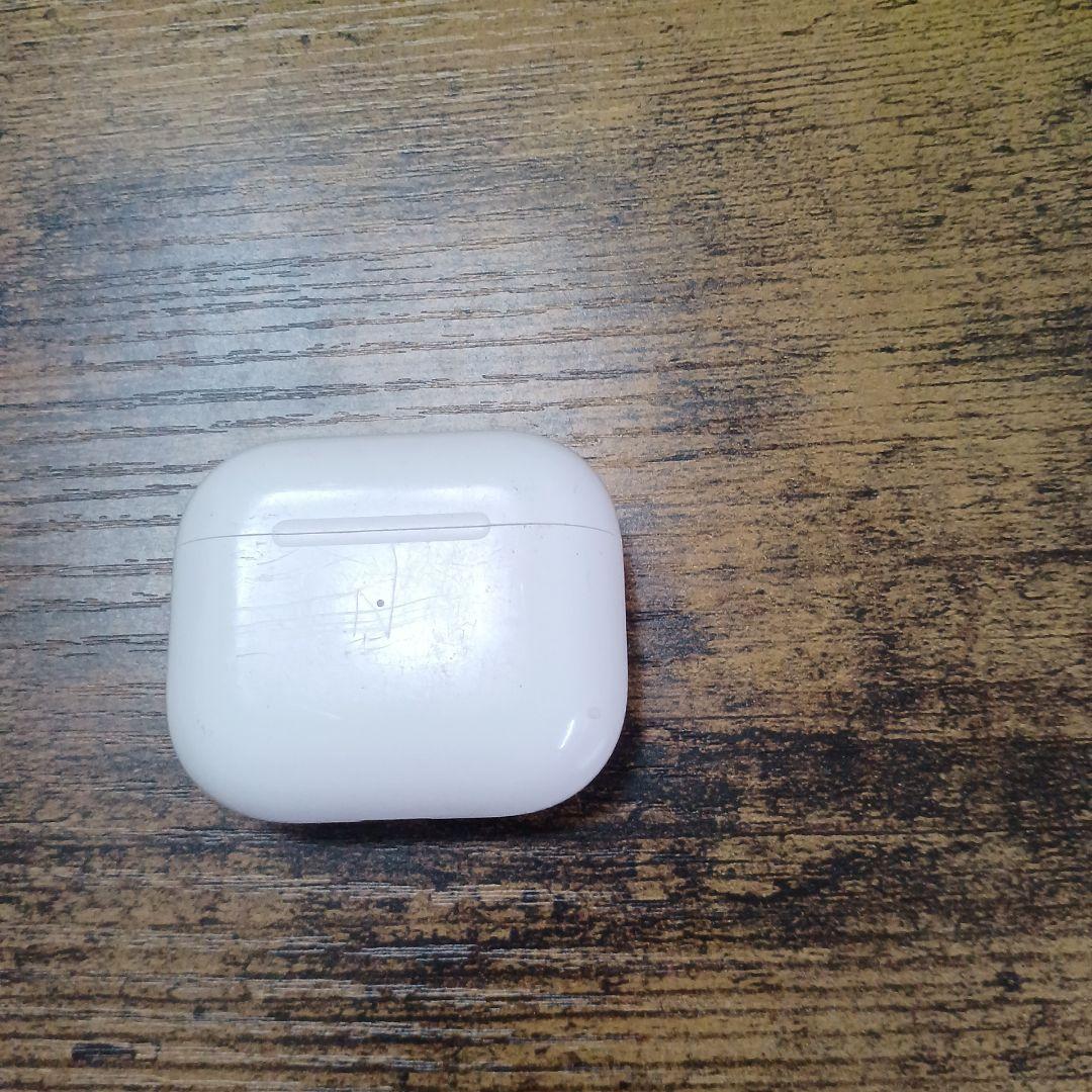Apple AirPods 3 ケース
