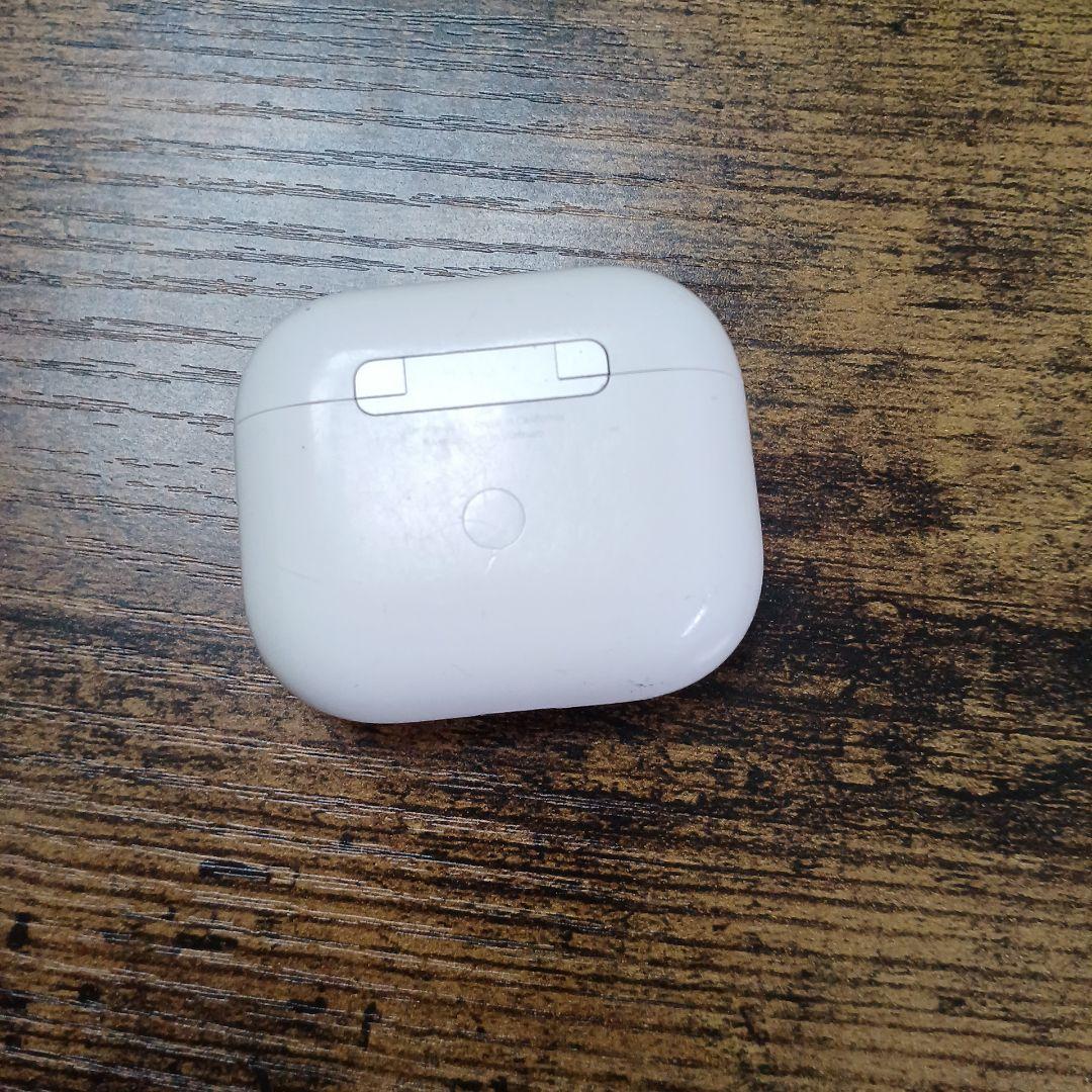 Apple AirPods 3 ケース