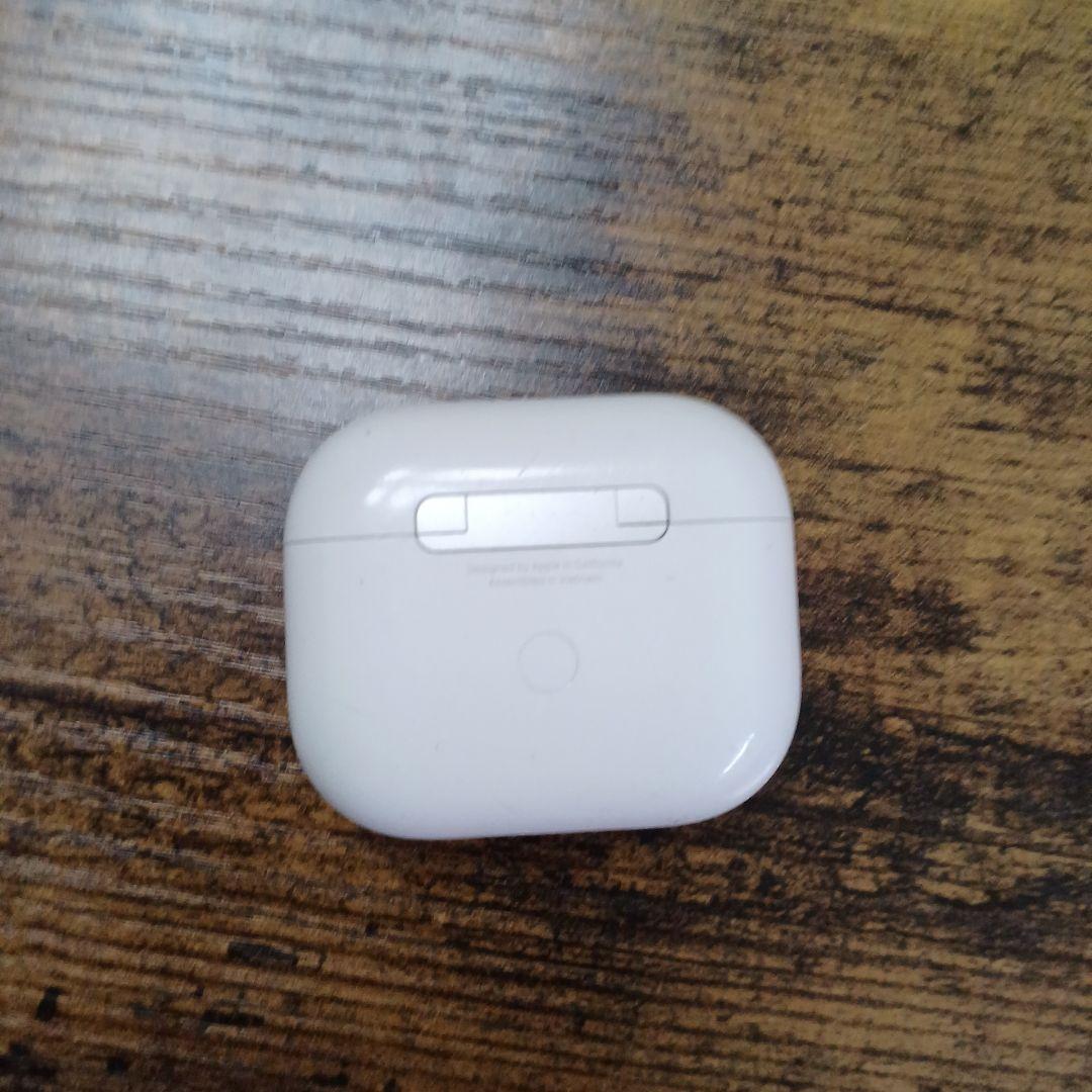 Apple AirPods 3 ケース