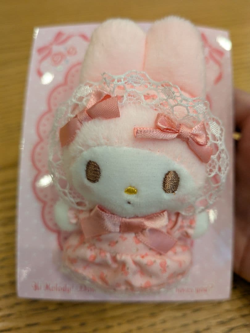 ♡サンリオ マイメロディ アカメロ モモメロ ぬいぐるみマスコットブローチ♡