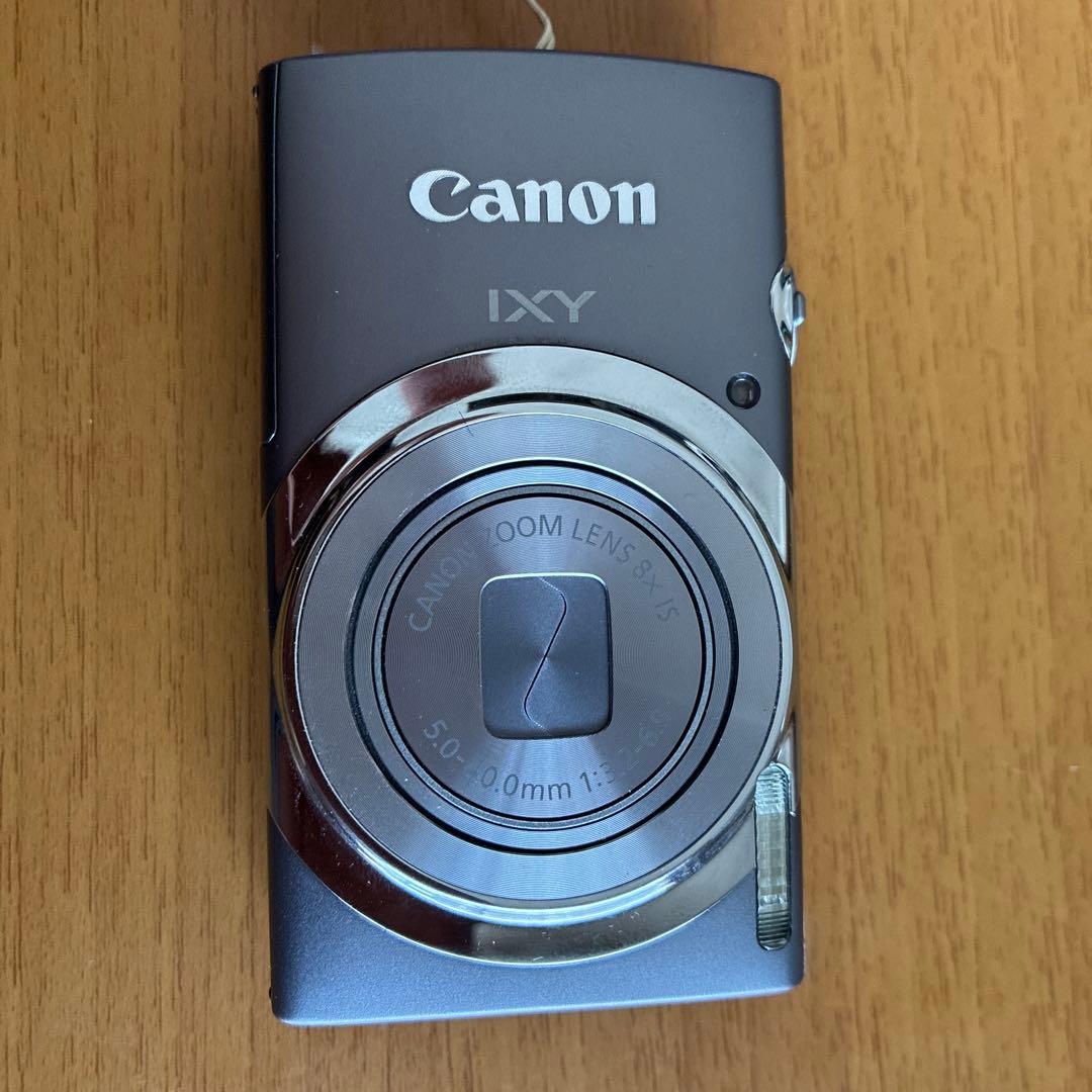 Canon IXY130コンパクトデジタルカメラ 本体と付属品
