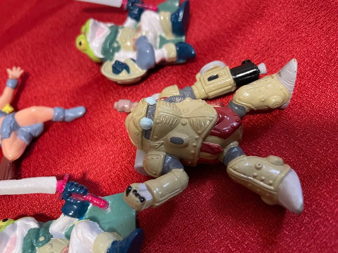 エイラ　クロノトリガー　キーホルダー　カエル　ボールキーチェーン　ロボット　平成