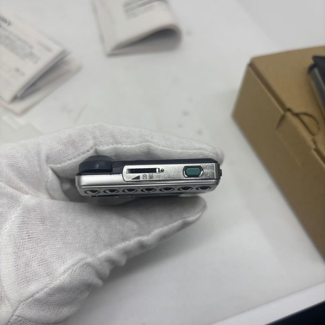 ソニー SONY FM/AM PLLシンセサイザーラジオ ICF-R353