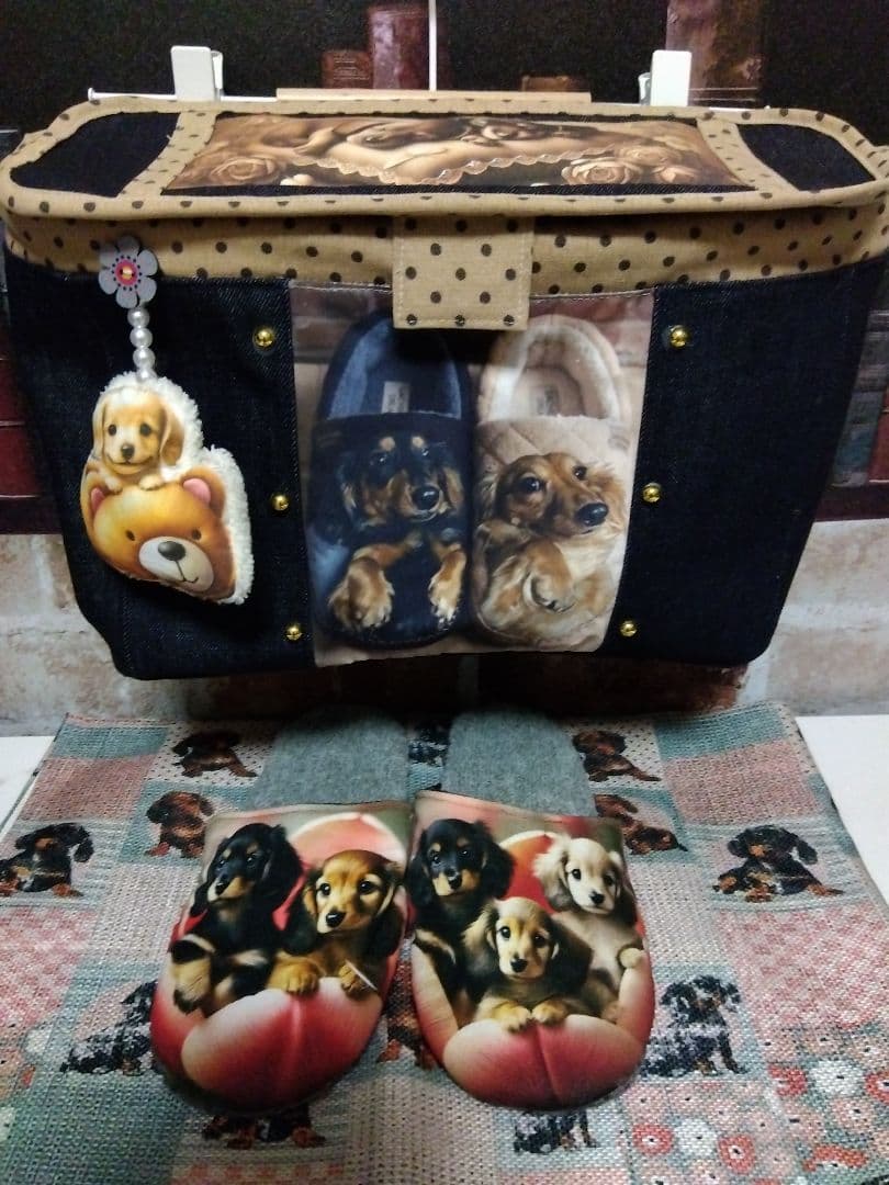 犬イラスト小物入れ