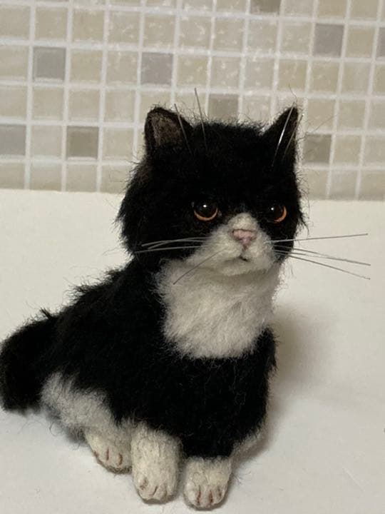 ハチワレ 子猫ちゃん sサイズ グラスアイ