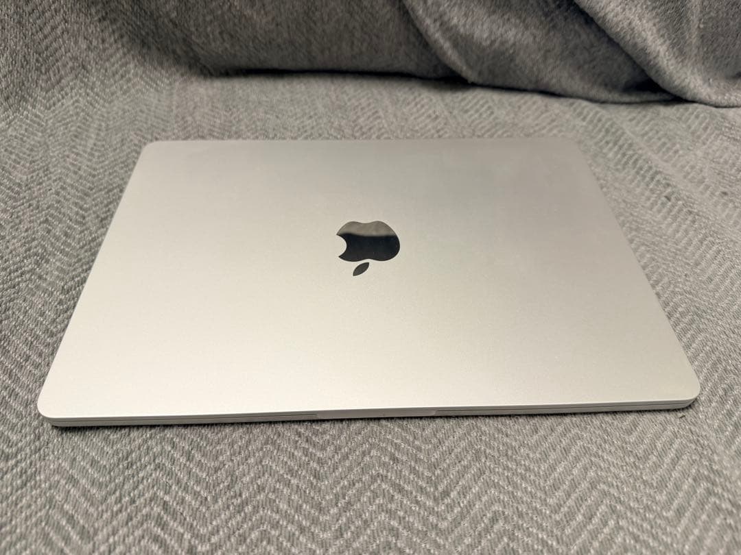 MacBook本体 Apple MacBook Air A3113