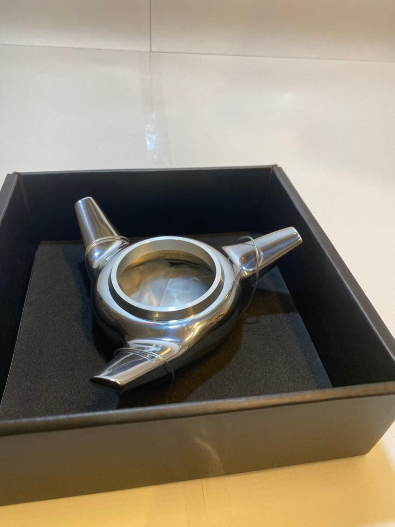 オートアート　センター ロック ナット アシュトレイ