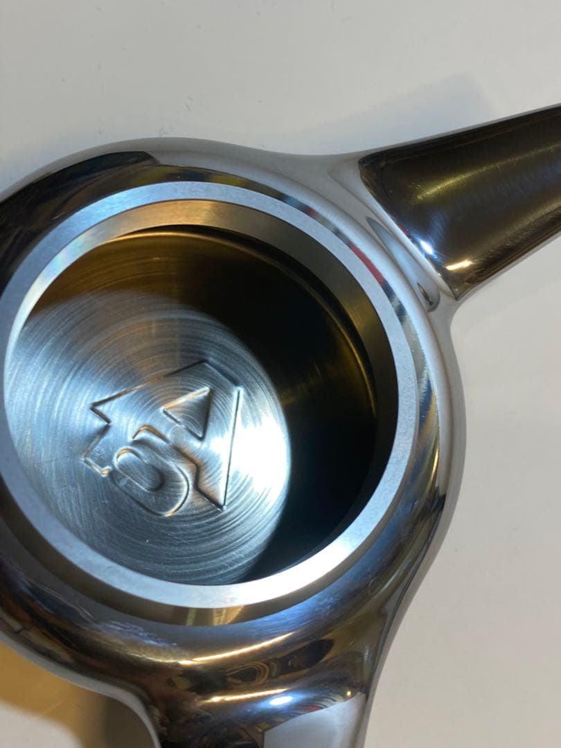 オートアート　センター ロック ナット アシュトレイ