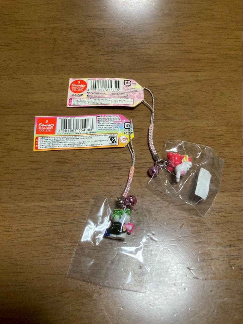 希少 激レア 新品 ご当地 ハローキティ 東京 秋葉原 もえるるぶ ストラップ