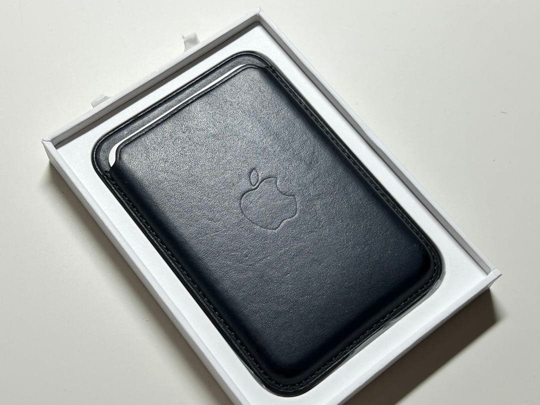【中古】純正 MagSafe対応 iPhone レザーウォレット・ミッドナイト④