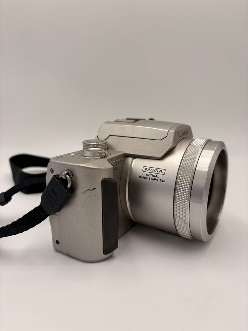LUMIX コンパクトデジタルカメラ LEICAレンズ搭載DMC-FZ10