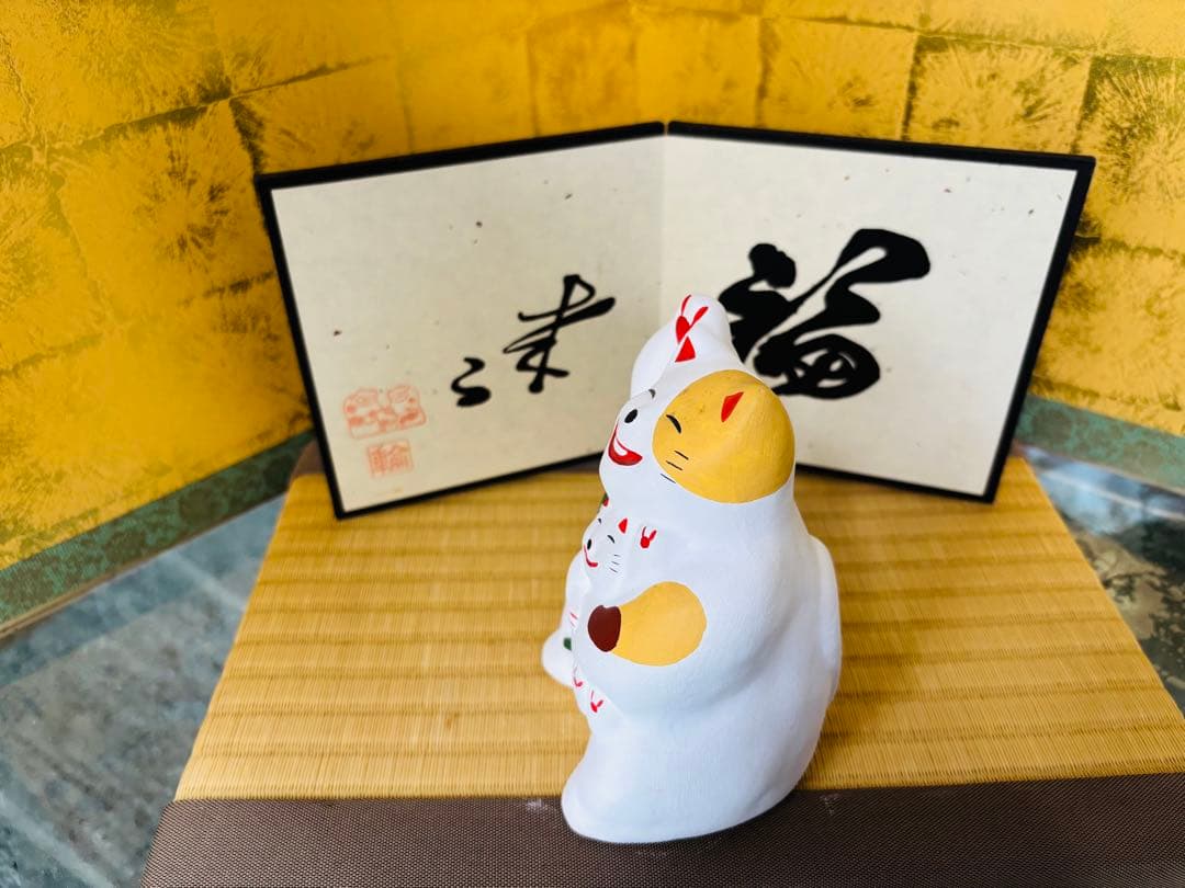 湯布院　輪葉葉招き猫　親子猫&サイン入り屏風