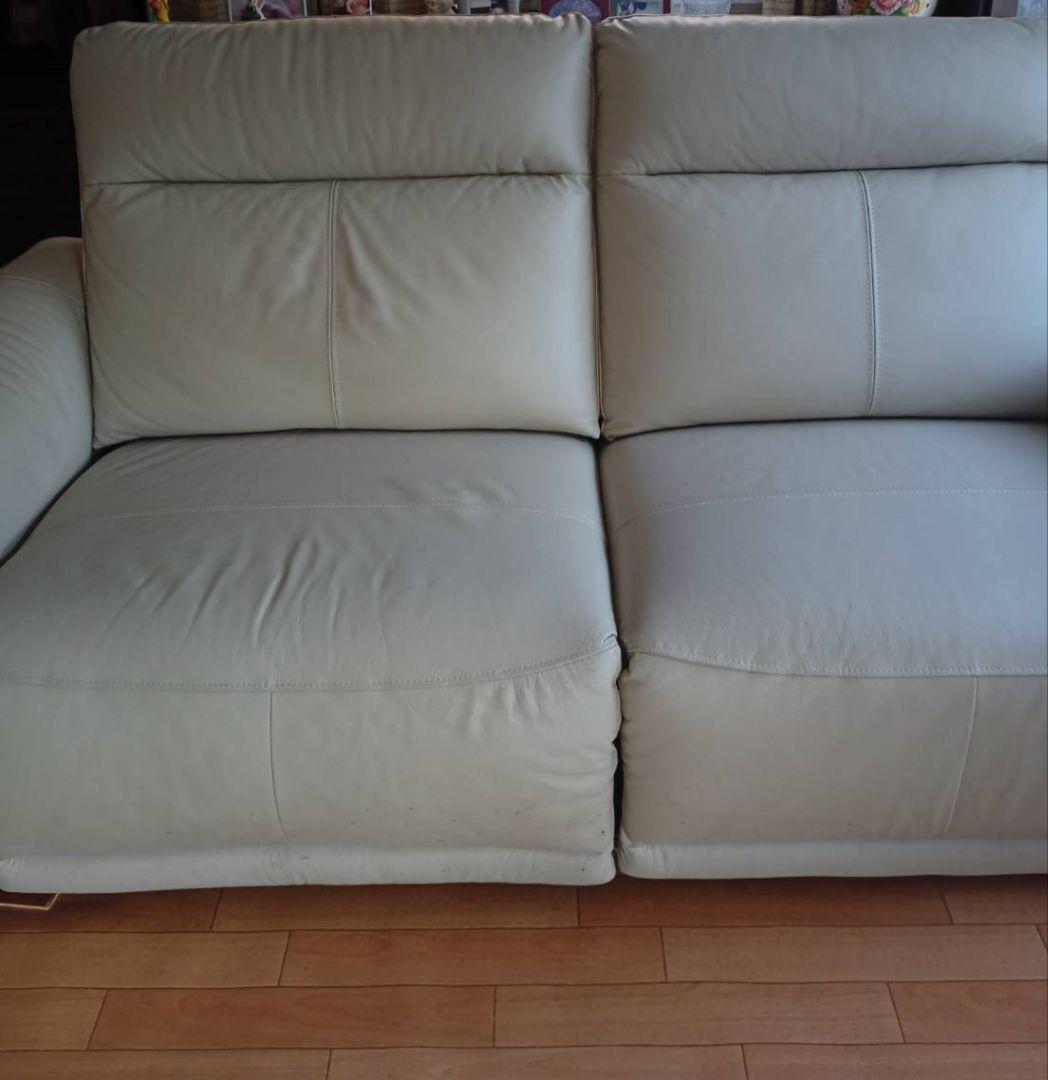 3人掛けソファー　 左右電動リクライニング機能付き（2024年12月購入）