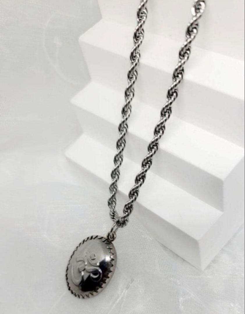 オーム ペンダント ネックレス 316Lステンレス クリシュナ神 ロープチェーン