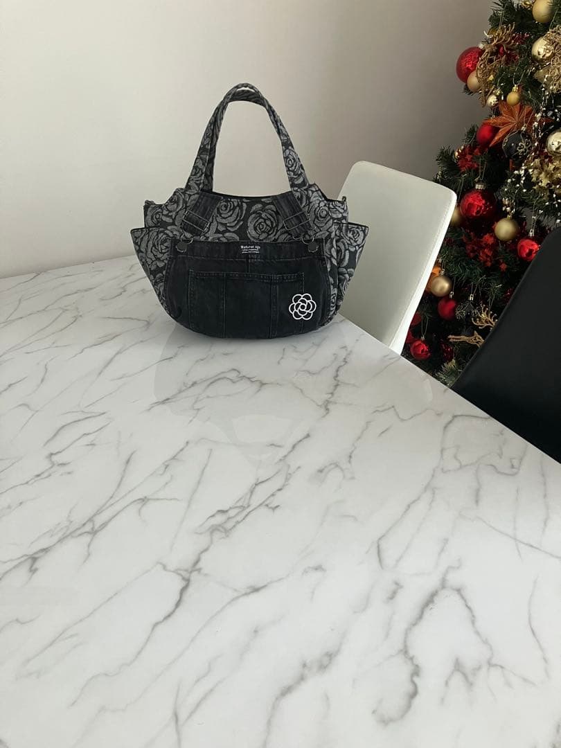 967 喜こんぶちゃん大きめデニムリメイクバック　オーバーオールデニム