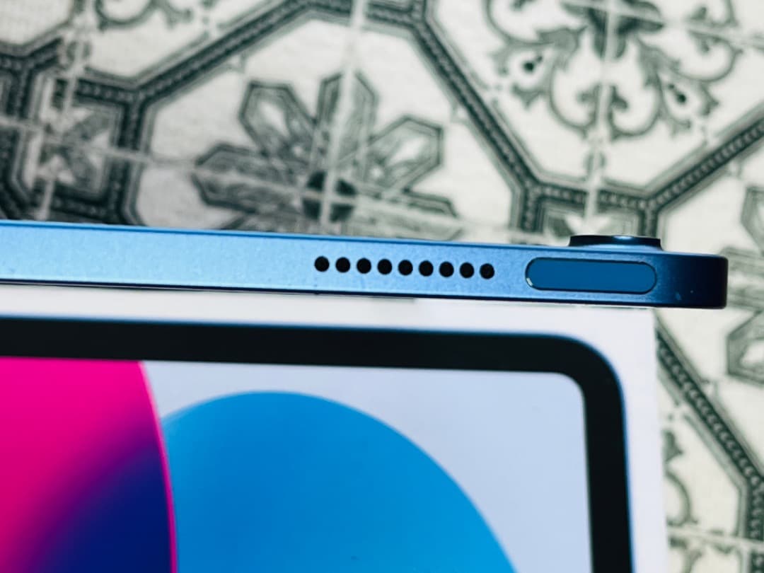 Apple iPad 10 (第10世代) 64GB Wi-Fiモデル ブルー