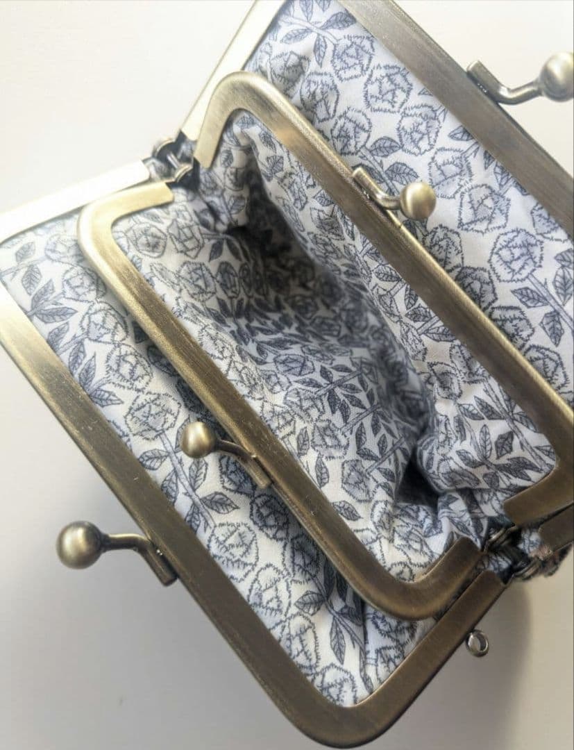 ミナペルホネン symphony がま口財布 CLASKA