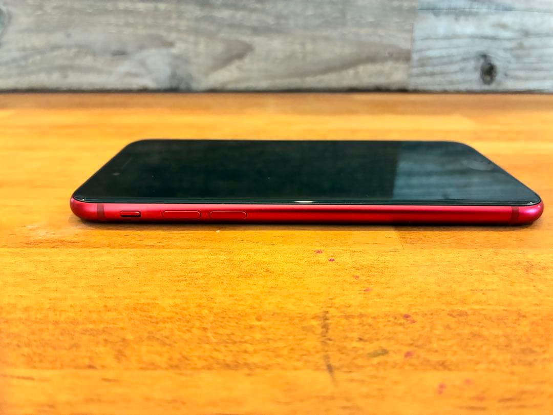 Apple iPhone SE (第2世代) 赤　レッド　256GB