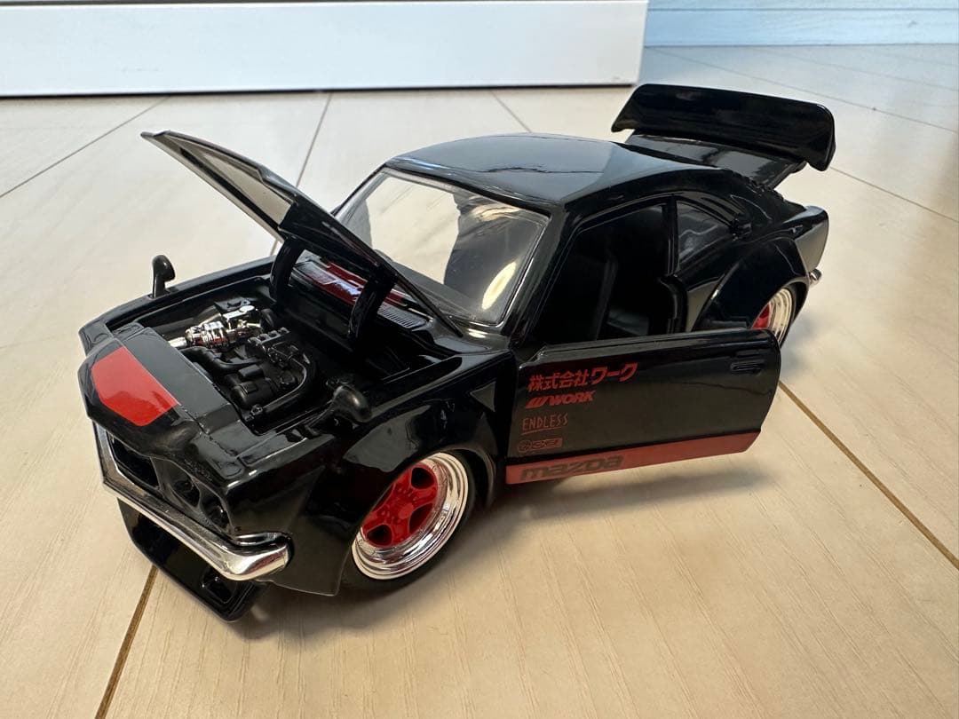 Jada1/24 1974 マツダRX-3 スカイライン2000GT-R