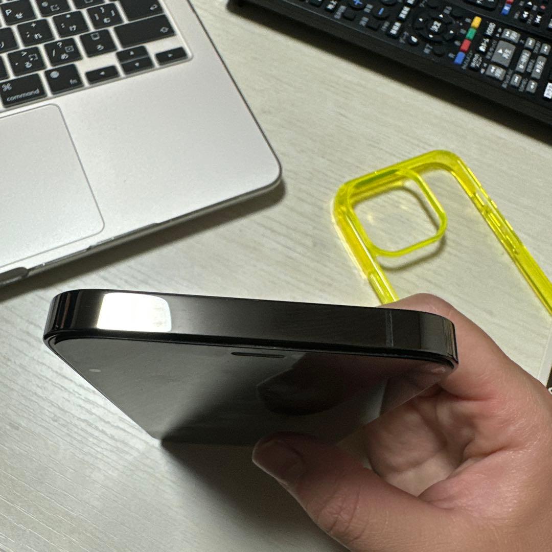 【美品】Apple iPhone 12 Pro 256GB