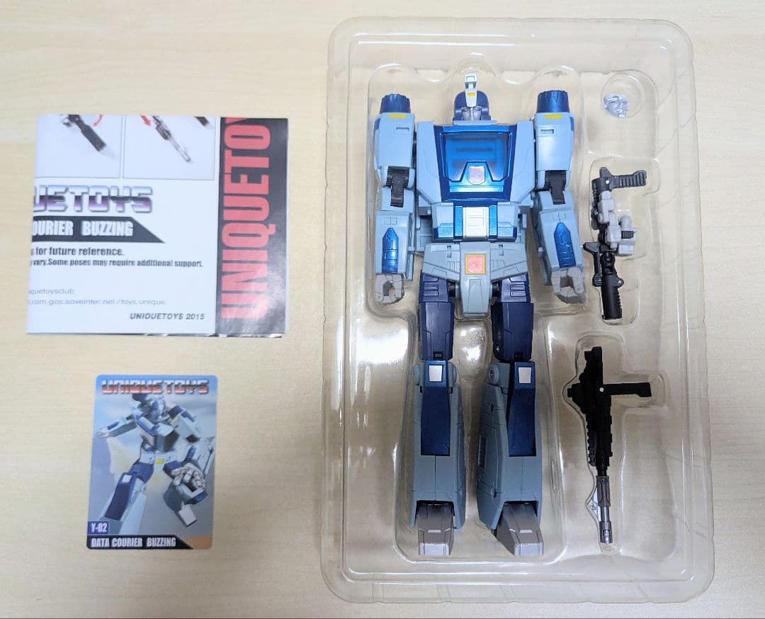 非正規トランスフォーマー DATA COURIER BUZZING ブラー似