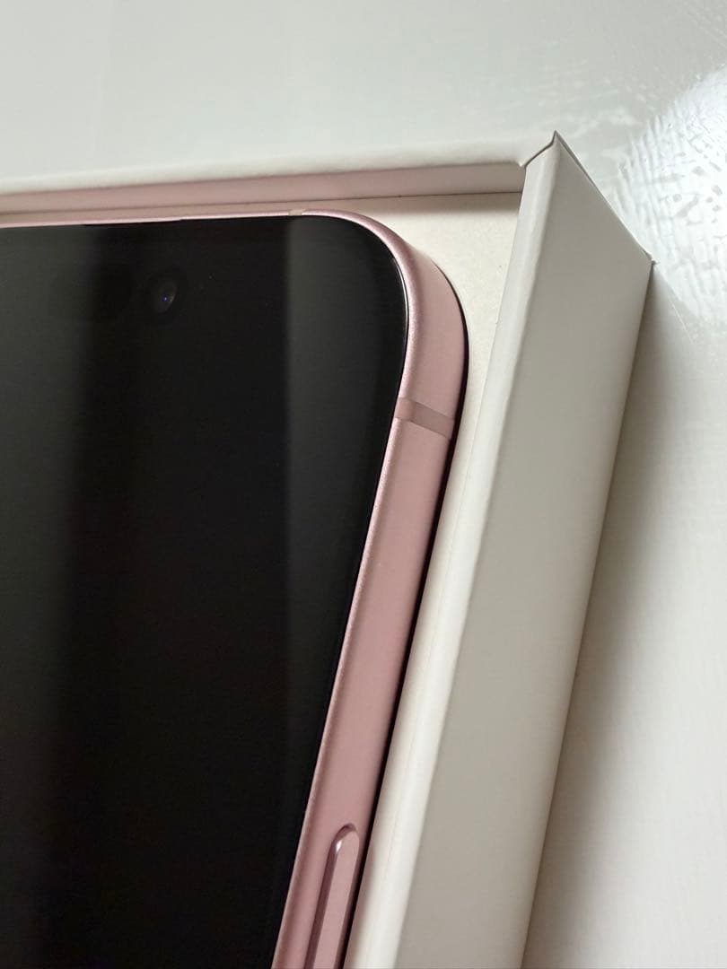 【美品】iPhone15 256GB ピンク 本体 箱付き