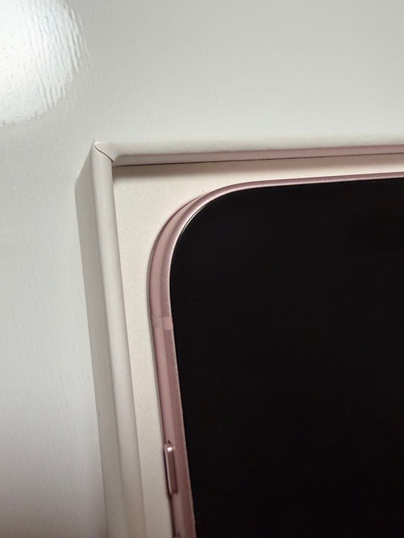 【美品】iPhone15 256GB ピンク 本体 箱付き