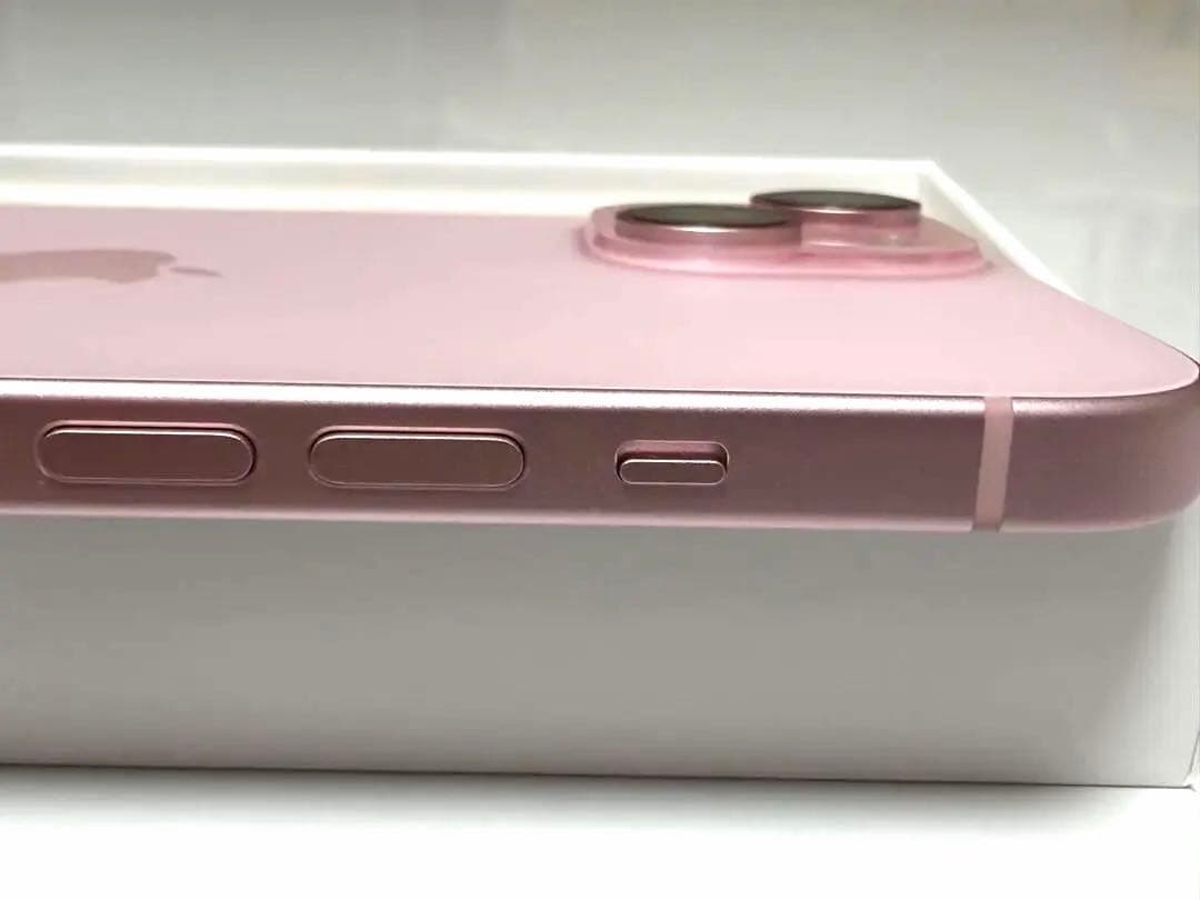 【美品】iPhone15 256GB ピンク 本体 箱付き