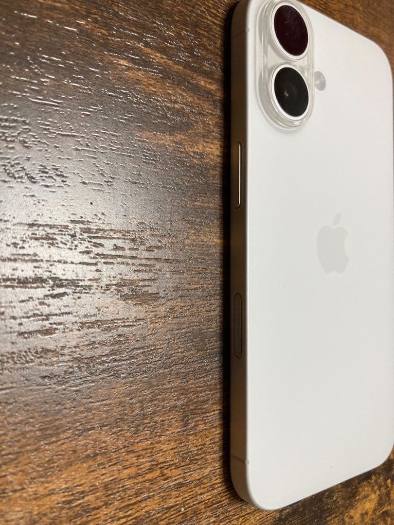 Apple iPhone16 256GB 本体