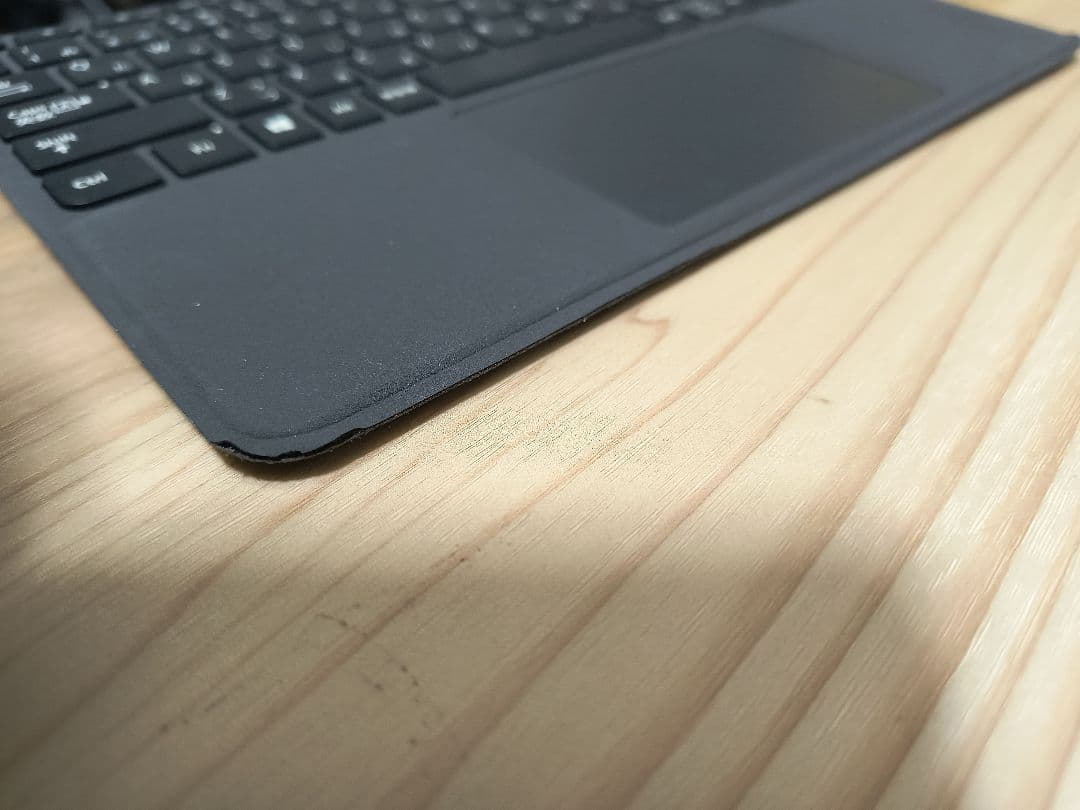 Microsoft Surface GO 128GB　SIMスロット付