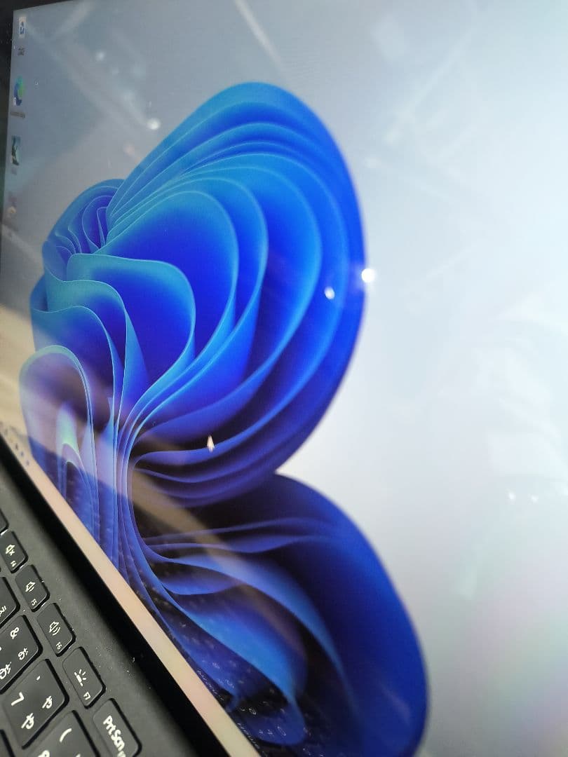 Microsoft Surface GO 128GB　SIMスロット付