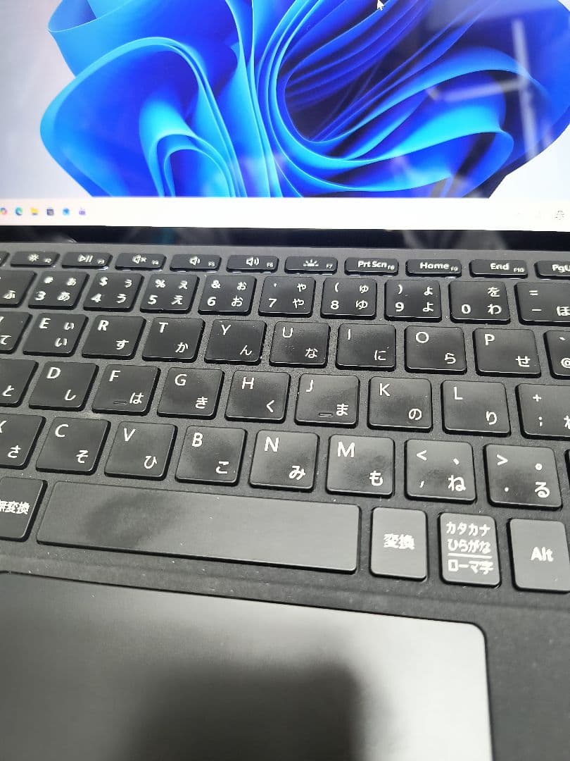 Microsoft Surface GO 128GB　SIMスロット付